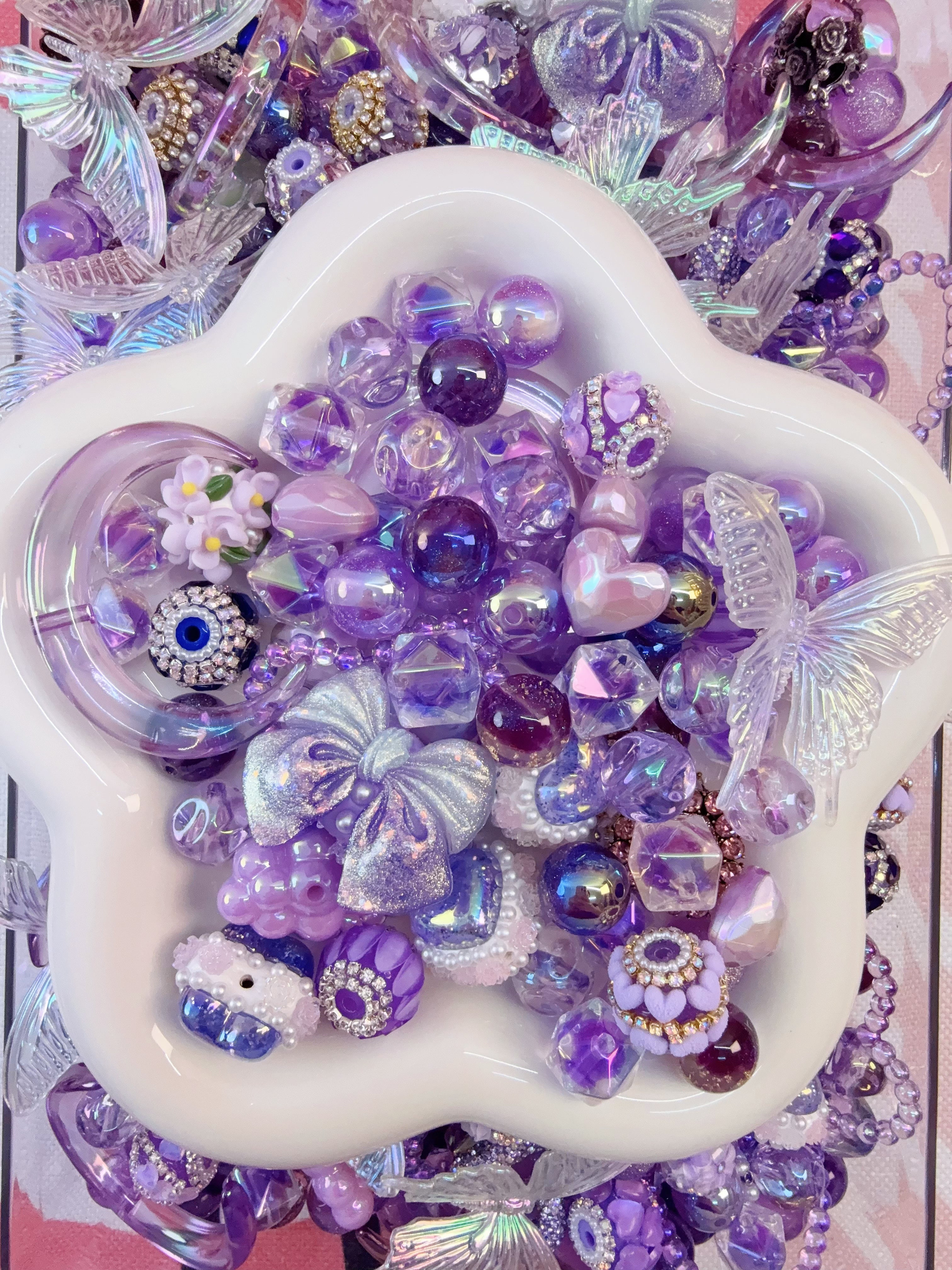 Acrylic beads – Purple Whisper for beadable pens, keychains, phone chains